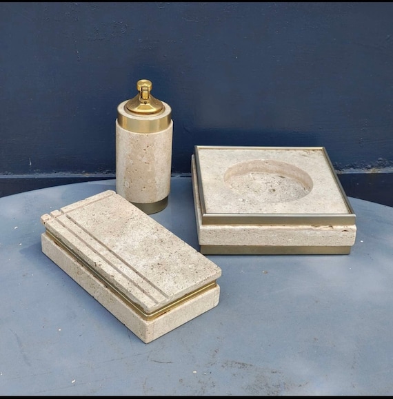 大理石　喫煙セット Enzo Mari による重厚なトラバーチン大理石の喫煙セット、テーブル