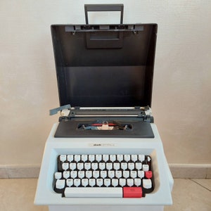 typewriter Olivetti lettera 42 NOT WORKING