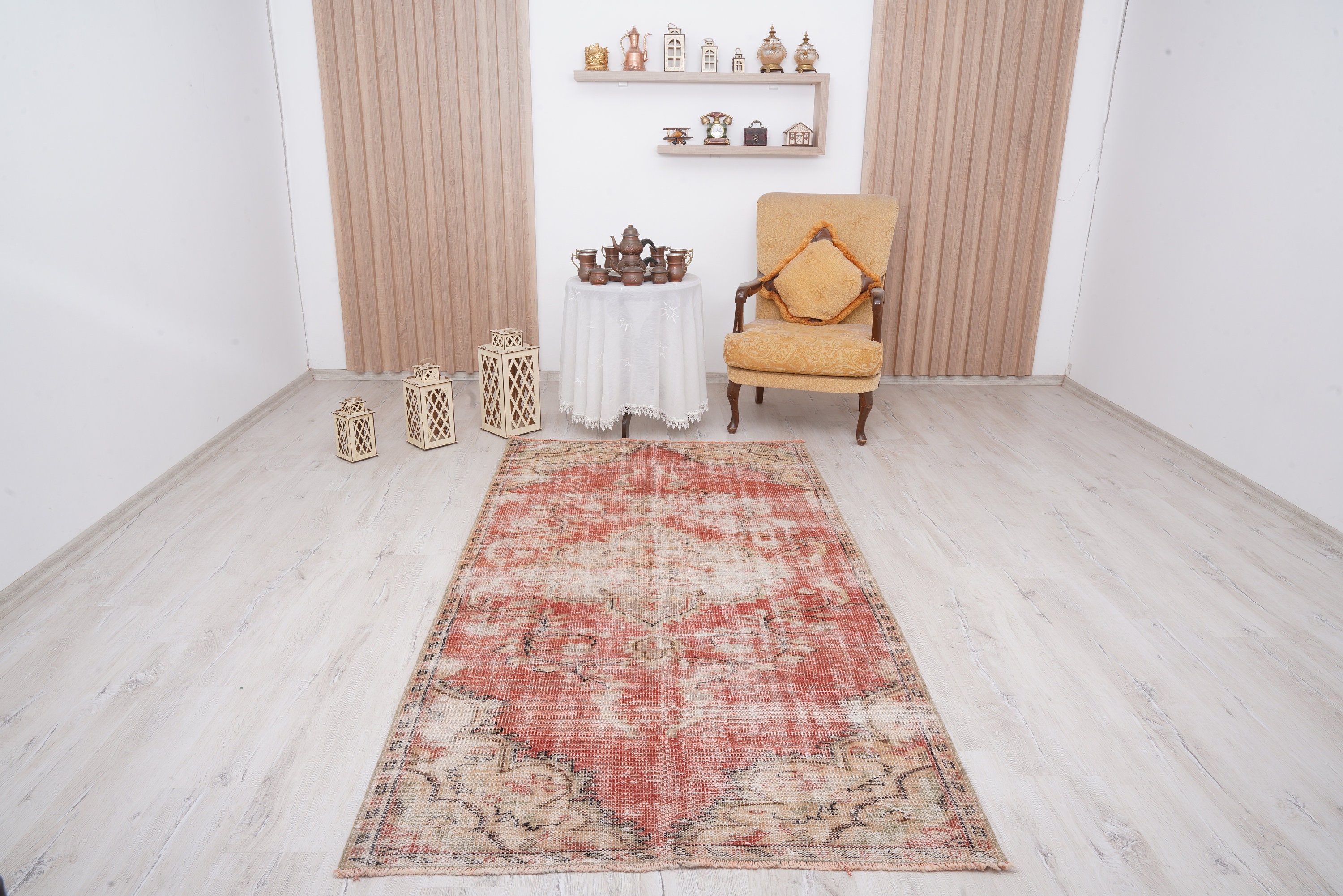 Vintage Rug 4x8, Muted Wool Rug, Vintage Rug, Oushak Area Rug