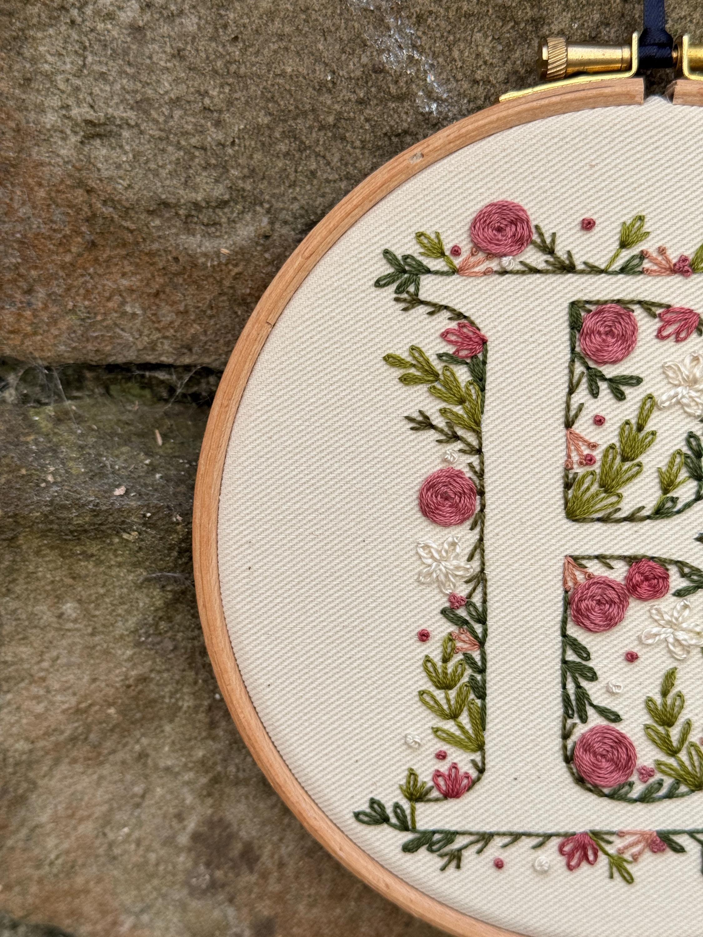 A Beautiful Floral PDF for the Letter B, Floral Pdf B Embroidery ...