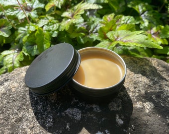 Spruce resin salve