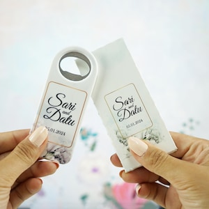 Bomboniera Matrimonio Personalizzata, Apribottiglie Magnetico Personalizzato con Scatola Kraft Cera, Regalo Memorabile per il Matrimonio