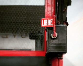 Carte postale - "Libre"