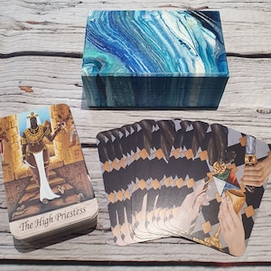 Handbemalte Tarot Box, Tarot Aufbewahrung, Altar Artikel &quot;Azure Ripple&quot;