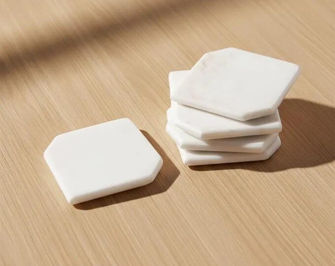 White Marble Coaster – Modern Elegant Table Decor