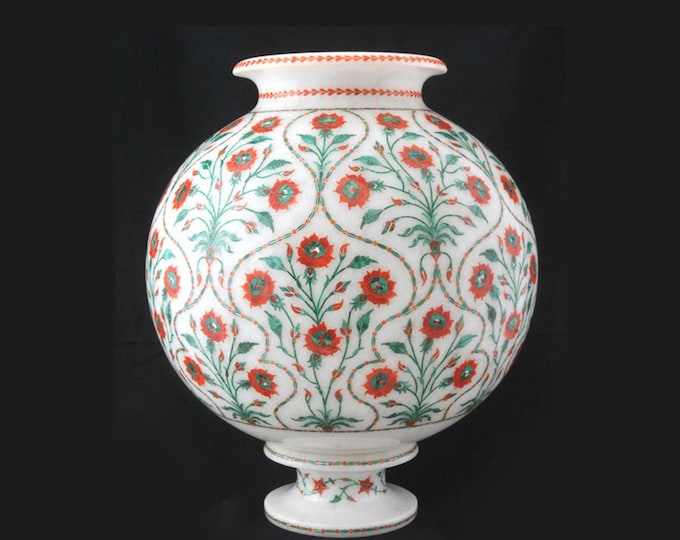 Handcrafted Marble Vase: Floral Inlay Design with Carnelian Stone