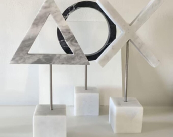 Handmade Marble Tic-Tac-Toe Set: Elegant Home Decor