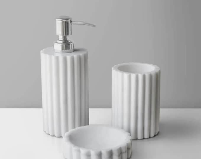 White Marble Bathroom Set, Ribbed Soap Dispenser, Toothbrush Holder & Soap Dish,