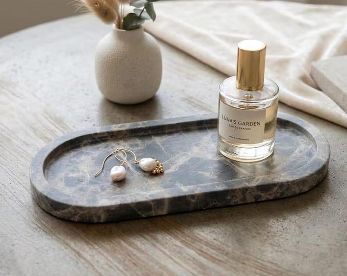Oval Marble Vanity Tray – Modern Bathroom Counter Decor