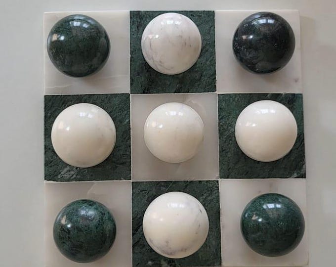 Handmade Marble Tic Tac Toe Set: Green and White Stone Detail, Home Decor Gift