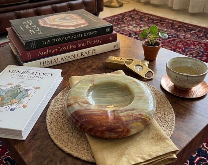 Green Onyx Ashtray – Polished Stone Ashtray