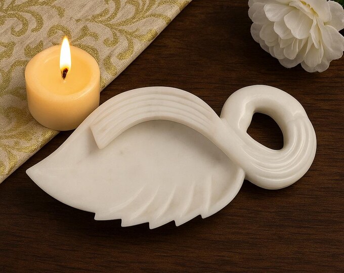 Hand-Carved White Marble Swan Dish – Decorative Trinket Bowl