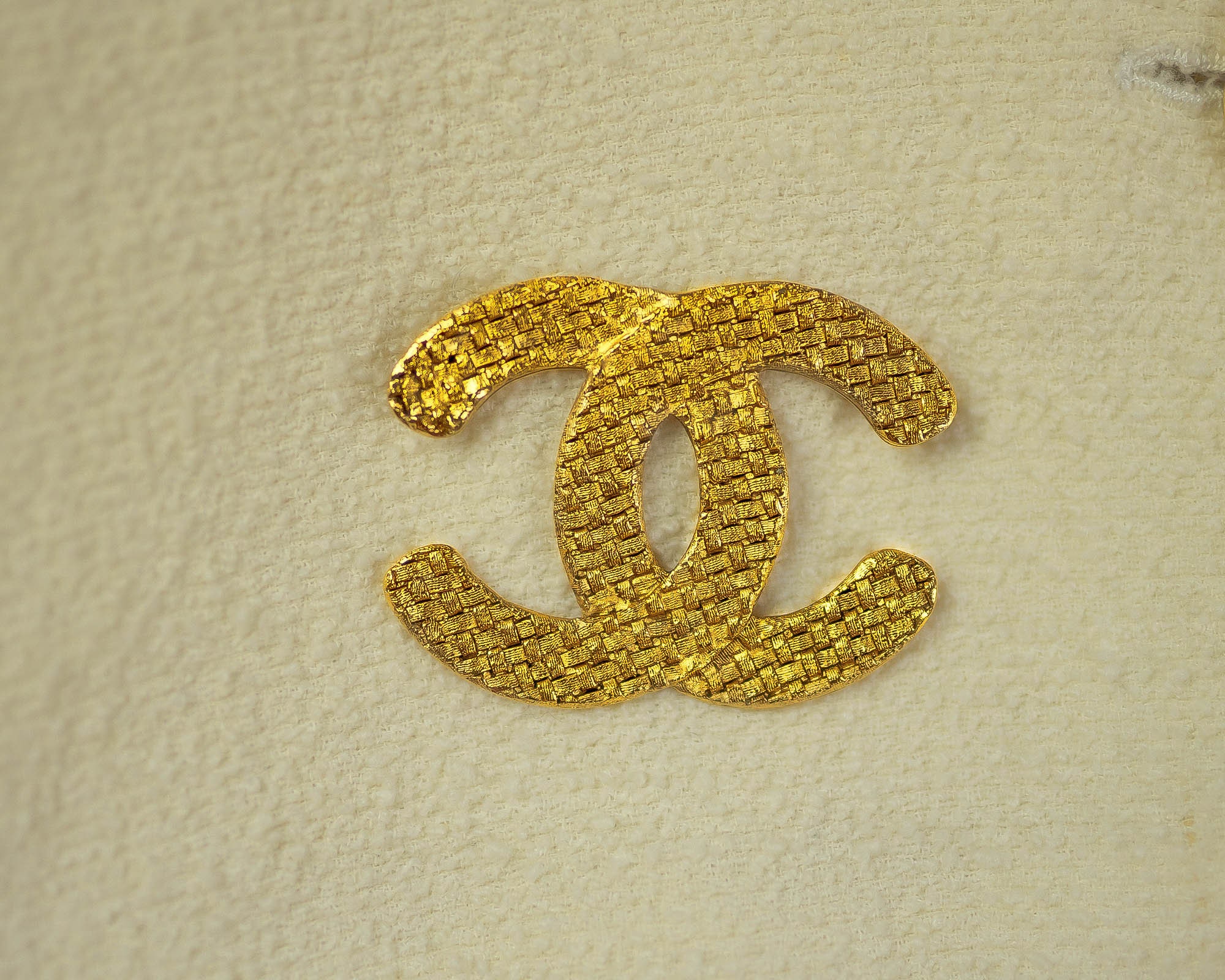 coco chanel brooch logo