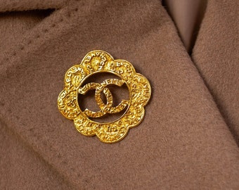 Vintage CHANEL 95A Logo Brooch Pin, Chanel Floral Flower Brooch, Chanel Gold Brooch, Romantic Anniversary Gift, Gift for Her