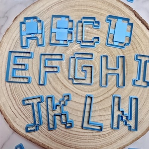 Pixel FONT Ausstechformen – RPG-Menütext, Fondant-Buchstaben, Buchstaben zum Dekorieren von Kuchen