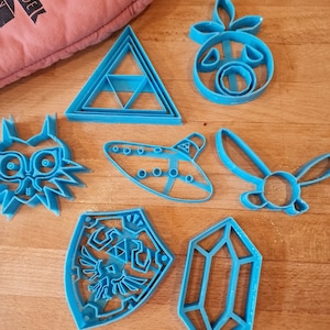 Legend of Zelda Cookie Cutters - Navi, Rupee, Majoras Mask, Deku Mask, Ocarina, Triforce, Hylian Shield - Breath of the Wild / Nintendo Gift