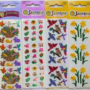 Adesivos Vintage Sandylion, embalagens lacradas, pássaros perolados com cesta de Páscoa, pássaros peludos de quintal, microflores peroladas, narciso amarelo peludo