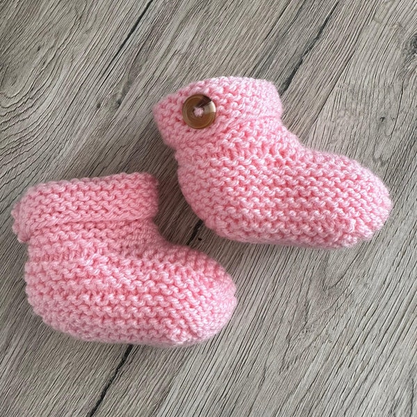 Chaussons bébé rose en laine