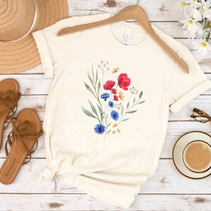 Wilde bloemen bloemen tshirt wilde bloemen tshirt dames shirts beste vriend cadeau bloem shirt wilde bloemen shirt cadeau voor vrouwen aquarel lente