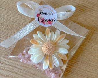 Fondant parfumé marguerite – cadeau maîtresse fin d’année – cire végétale – idée cadeau ATSEM nounou – parfums fruités et estivaux