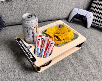 Couchbar personalisiert aus Holz, Glas und 3D-Druck im modernen Design.Für Film und Gaming Abende. Geschenk für Paare, Papa, Mann und Frau.