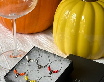 Halloween wine charms | Modern and spooky skull wine charms | Set of 6