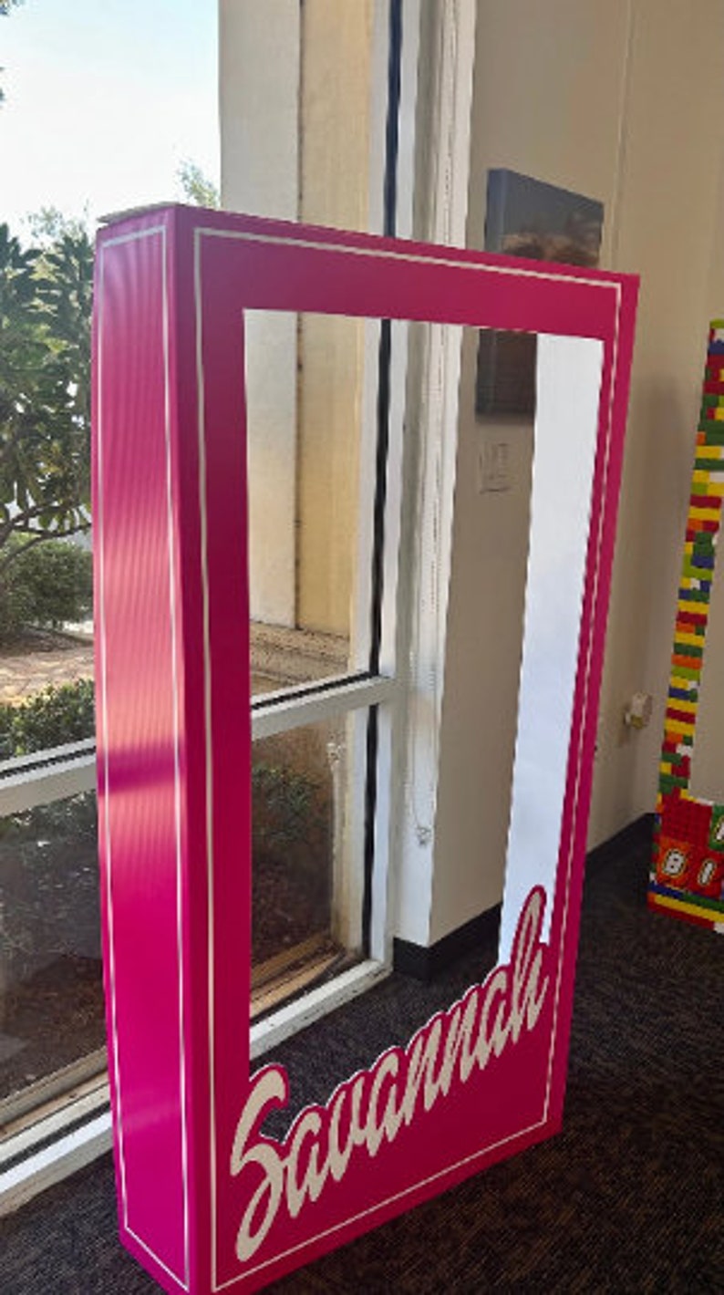 Life Size Doll Box Photo Booth: Open Back, Ships Flat - Etsy Canada