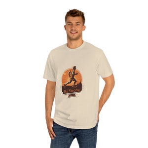 Casual wear running t-shirt - Be Strong, Run On shirt - runners gift - Unisex Classic Tee Running T-Shirt