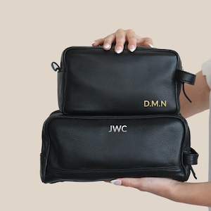 Leather Toiletry Bag Personalized Groomsmen Gifts Leather Dopp Kit Personalized Gift For Him Mens Dopp Kit For Men Fathers Day Gift