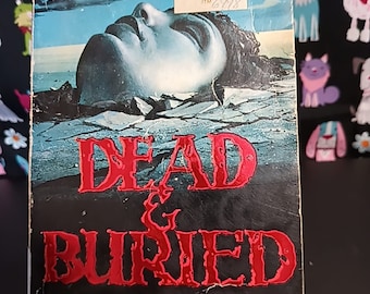 Dead & Buried by Chelsea Quinn Yarbro mass market paperback