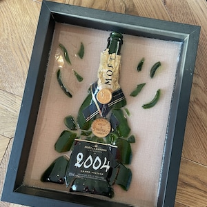 Broken bottle art Glass keep sake - Champagne/wine/beer