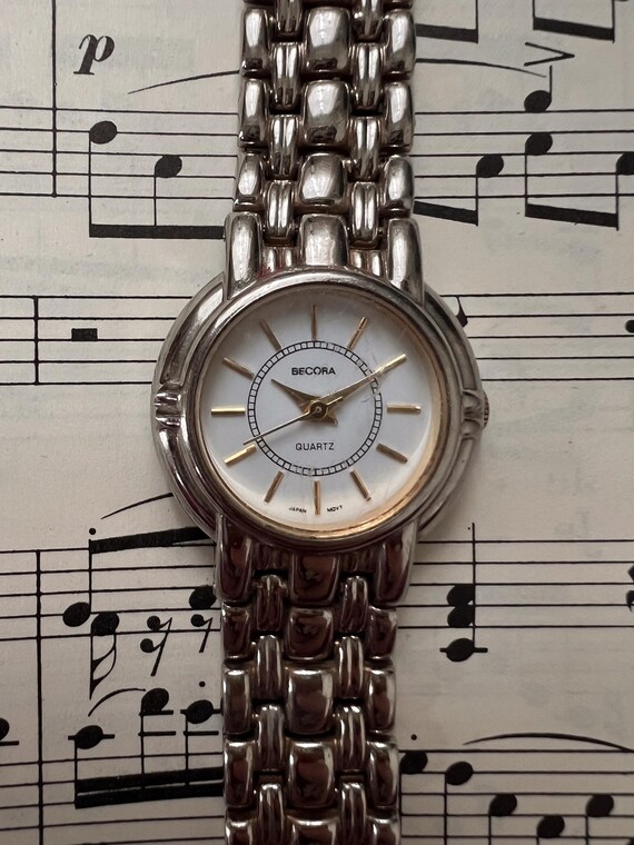 Quartz movement new look Gem