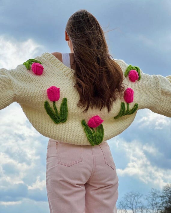 Pink Tulip Retro Cardigan,chunky Cropped Cardigan for Woman, Pink