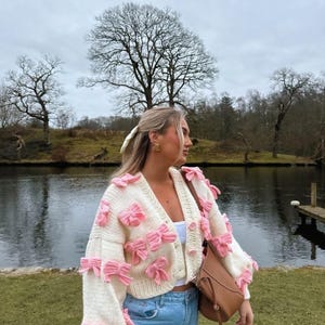 Pink Bows Cardigan, Chunky Cropped Cardigan For Woman, White Sweater With Pink Bows, Unique Gift for Women ,Mother’s Day Gift
