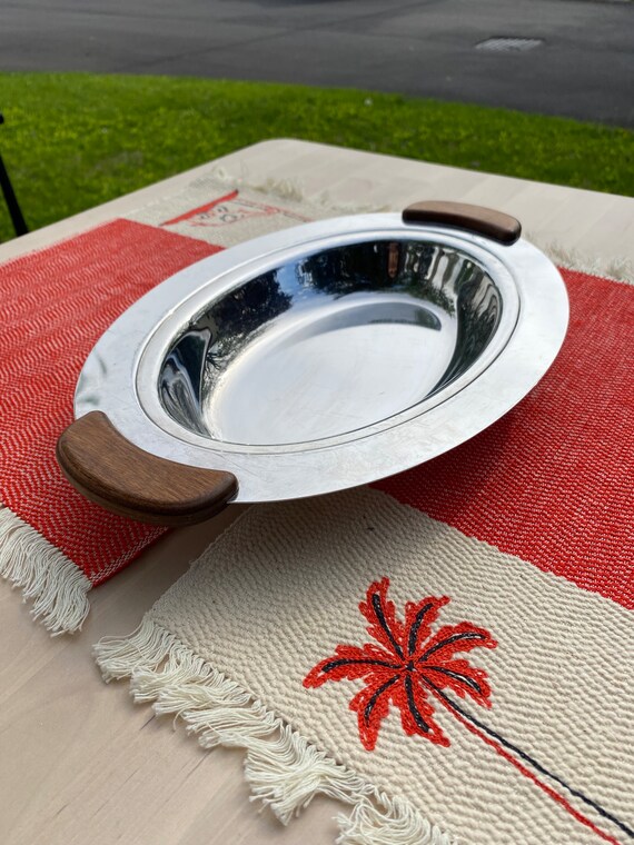 Oval Silver Palm Tree Two Section Serving Tray Oval Silver Palm Tree Two Section Serving Tray