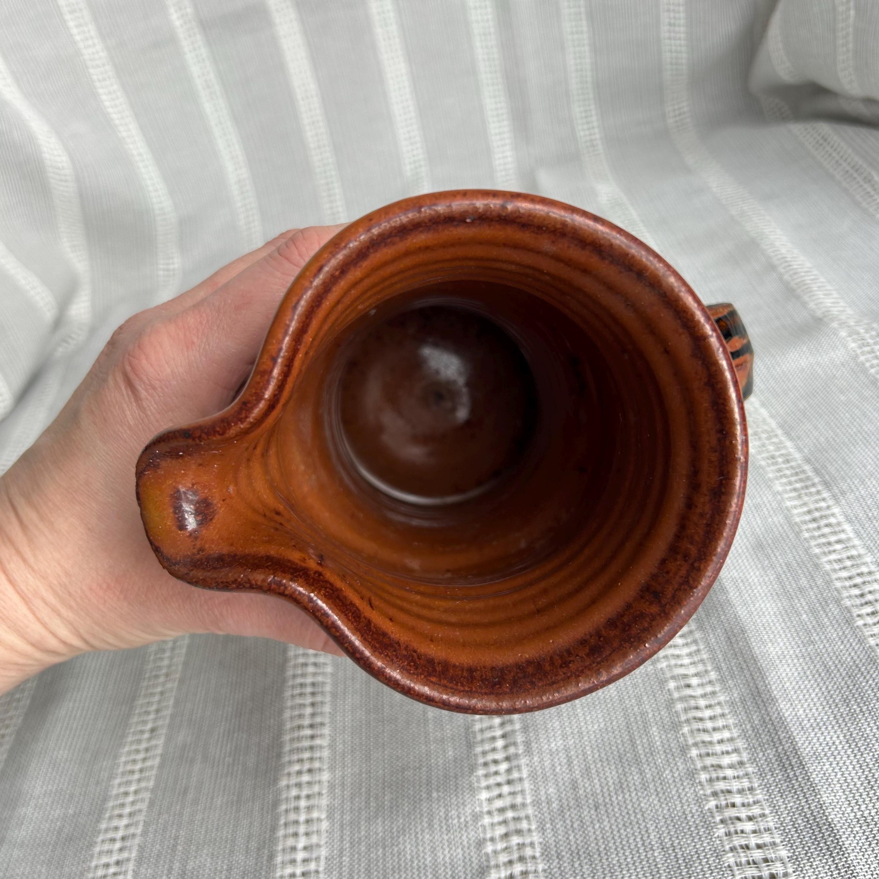 職人による陶器のピッチャー、ヴィンテージスタジオセラミックの錆びた