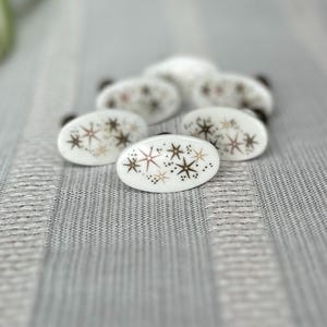 Tiradores o pomos de porcelana vintage de mediados de siglo con diseño de estrella para armarios, juego de 6