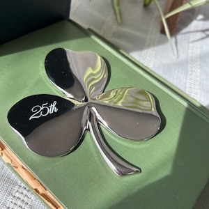 Silverplate 25th Anniversary Shamrock Clover with Irish blessing, Gift for Anniversary or Company, Ireland Good Luck Paperweight Decor