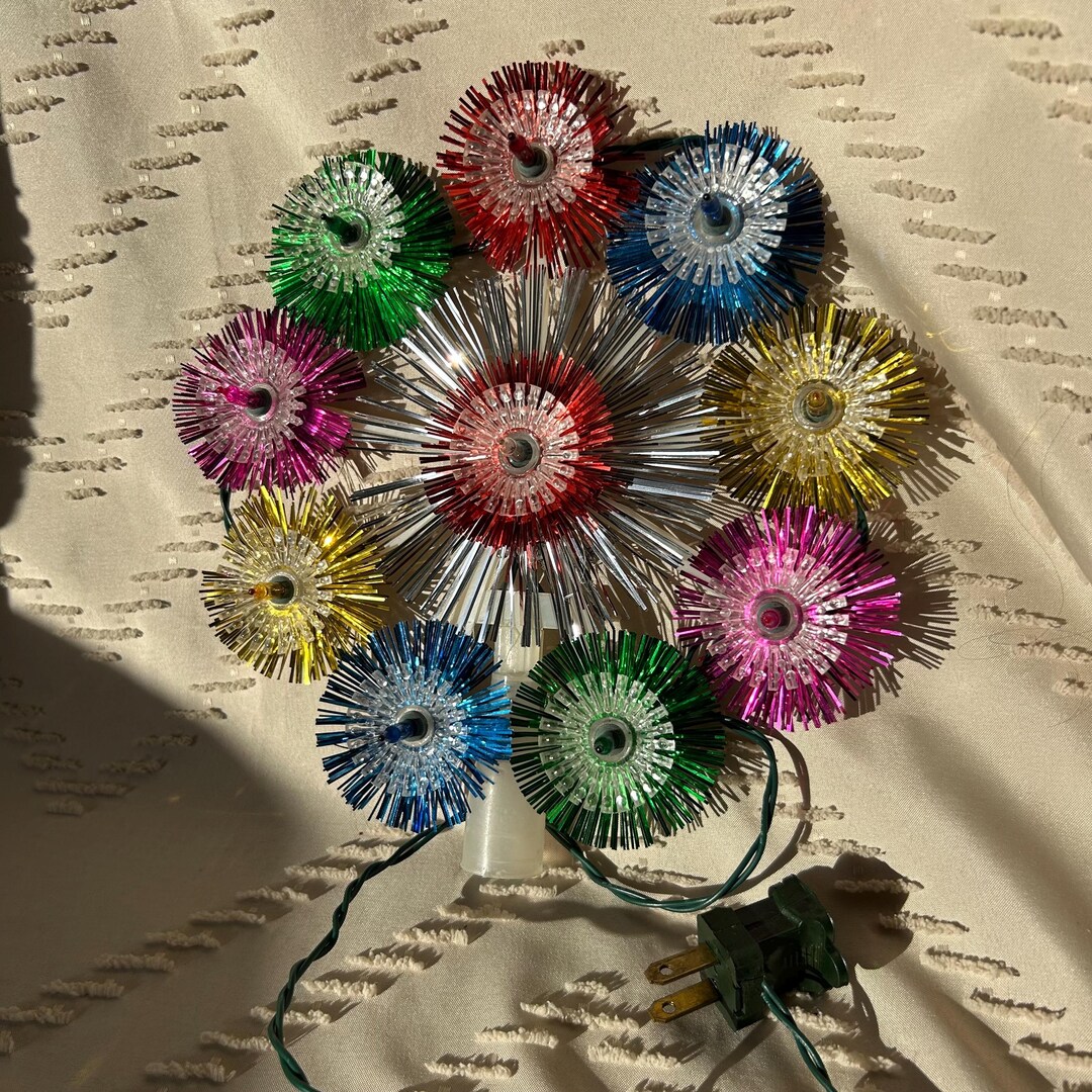 Lighted Colorful Tree Topper, Vintage 1980s Twinkling Wreath Tree Decor ...