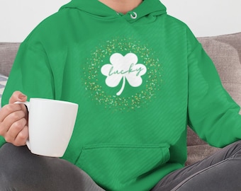 Abrace su suerte con esta sudadera con capucha de trébol: una pieza divertida y festiva