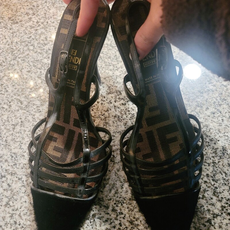 tight leather trousers mens