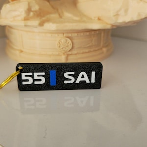 Williams F1 Driver Keychain  – Carlos Sainz Jr. | F1 Gift for Motorsport Fans Free Uk Postage