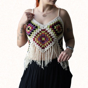 Crochet Tassel Summer Crop Top, Crochet Grandma Square Bralette, Crochet Shirt Shrug Crop Top, Mesh Knit Top Festival Wear, Presente de Dia das Mães