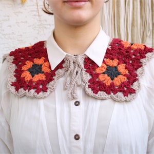 Vintage Crochet Granny Square Collar: Bohemian Handknit Neckpiece