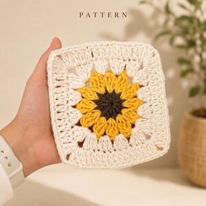 Crochet Sunflower Granny Square Pattern: Easy Sunburst Motif (PDF Pattern)