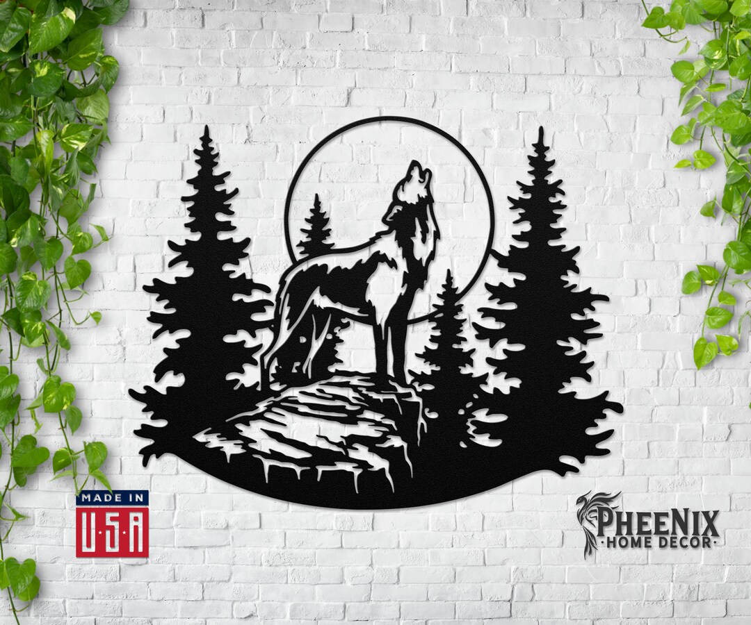 Howling Wolf Metal Wall Art, Wolf Lover Gift, Cottagecore, Wiccan Art