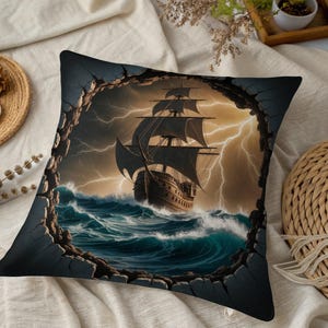 Wasserschiff-Kissen, stürmische See Dekor, Maritimes Kunstkissen, Ozean-Abenteuer-Thema, Küstenhausakzent, Segelboot-Design-Geschenkkissen