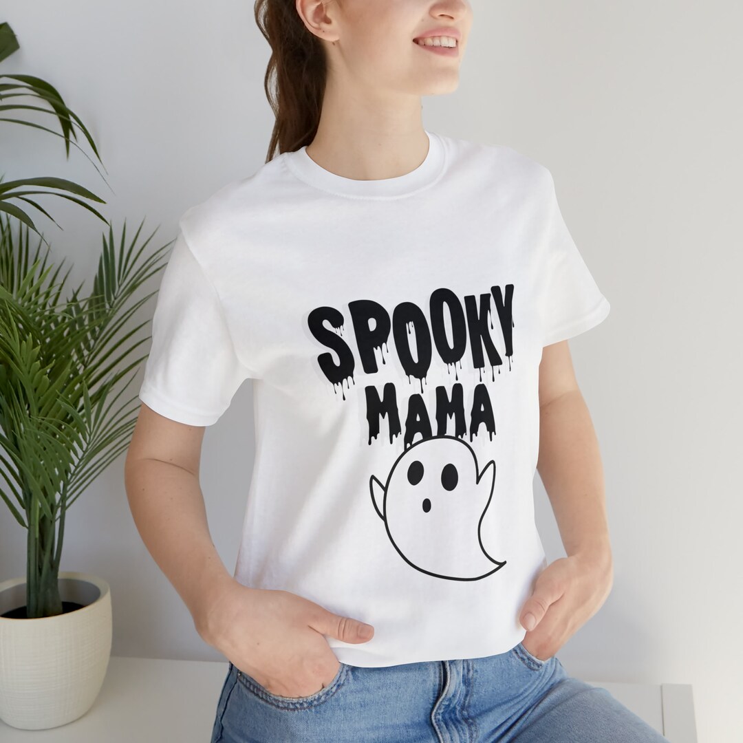 Spooky Mama Tshirt, Halloween Shirt for Mom, Halloween Shirt, Spooky