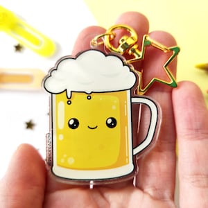 Kawaii Biergetränk Acryl Schlüsselanhänger Oktoberfest, süßer Schlüsselanhänger, Geschenk für den Freund, Kawaii Accessoires, Bier Gadget