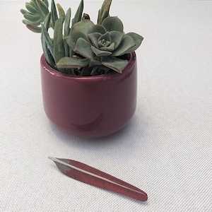 Handgemachte Feder Brosche, Anstecknadel aus Keramik, Feder Brosche
